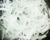 簡単!春巻きの皮が余ったら作るサラダ作り方1写真
