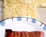 ピリッと旨辛【焼き豚ソース焼きそば】作り方1写真