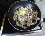 ヤングコーンとオクラと舞茸のバター醤油作り方4写真