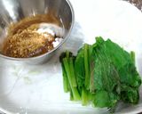 お弁当の隙間に♪ 蕪の葉の胡麻和え作り方1写真