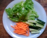 タイの鶏ひき肉・ハーブの生春巻き作り方2写真