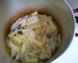 玉ねぎと　じゃが芋のバターコンソメスープ作り方4写真