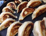 湯ごねがキモ！モッチモチ皮の餃子作り方11写真