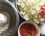 香ばしく!干しエビ入りキャベツ焼き作り方1写真