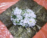 ラフテーとチキナーご飯のおにぎらず作り方4写真