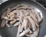 もやしとこんにゃくのピリ辛炒め作り方1写真