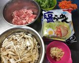 牛蒡と豚肉のごま酢きんぴら乗せ塩ラーメン作り方1写真