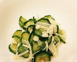 きゅうりと榎の酢の物作り方4写真