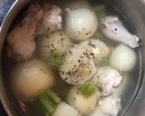 簡単美味しい透き通る蕪と手羽元のスープ作り方7写真