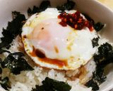 簡単朝ご飯 鮭ほぐしと食べるラー油の丼作り方2写真
