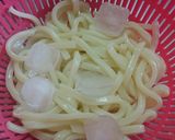 夏を元気に！ピリ辛納豆冷うどん作り方1写真