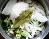 無塩料理☆そら豆とブロッコリーのスープ作り方1写真