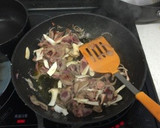 とら豆と鶏レバーのアヒージョ風作り方3写真