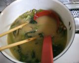 簡単　朝食！小松菜と　椎茸のお味噌汁作り方5写真