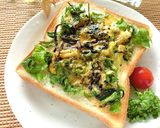 塩もみセロリ葉の塩昆布カレートースト作り方4写真