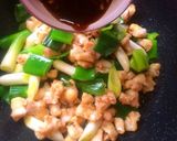 絶品おつまみ♡鶏なんこつとネギの甘辛炒め作り方4写真