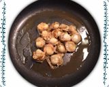 炒めて混ぜるだけ！ホタテバターおにぎり作り方1写真