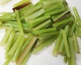 ふきと豚肉の塩煮作り方1写真