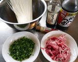 簡単！牛こまとにんにく♪スタミナそうめん作り方1写真