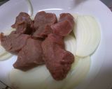 一人ランチ　豚肉と　玉ねぎのレンジ蒸し！作り方2写真