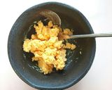 キャラ弁☆ゆで卵の味噌マヨdeひよこ作り方3写真