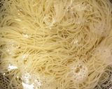 トマトとモッツァレラの冷製パスタ作り方7写真