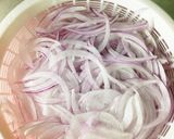 簡単！旬の物 紫玉ねぎでオニオンスライス作り方2写真
