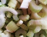 万能薬セロリと豚肉のトマトソースパスタ作り方3写真