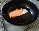 最速のサーモンのガーリックオイル焼き作り方6写真