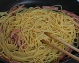全卵＆牛乳で！ダマなし濃厚カルボナーラ作り方4写真