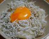 超簡単!卵しらす丼♪作り方1写真