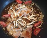 ポークソテーのきのこトマトソース煮込み♪作り方4写真