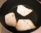 簡単♡メカジキ、ぶりフライパンで照り焼き作り方1写真