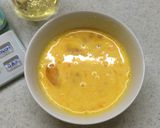 簡単ランチ♡カルボナーラ風＊コンソメ炒飯作り方1写真