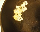 クンカティアム(海老のにんにく炒め)作り方2写真