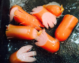 お弁当に☆1本で3種！ウインナー切り方作り方5写真