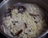 塩ラーメンでトマトたっぷり酸辣湯麺作り方4写真