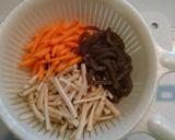 ピリ辛！ごぼうと蒟蒻のきんぴら！作り方1写真