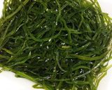 あと一品！細切り昆布のニンニク炒め作り方1写真