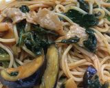 茄子とほうれん草と豚肉のパスタ作り方7写真