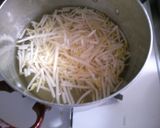 鶏ささみ もやし キュウリの からし和え作り方2写真