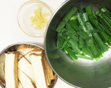 簡単！経済的！ニラと厚揚げの炒め物作り方1写真