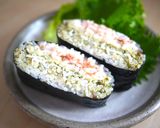 梅干しらすとバジルチーズおにぎらず作り方4写真