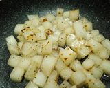大根のコロコロペッパー焼き作り方3写真