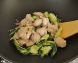 鶏肉ときゅうりのカシューナッツ炒め作り方4写真