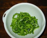 ゴーヤチャンプル(大葉にんにく醤油で)作り方1写真