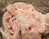サクサク鶏皮と青梗菜の炒め物作り方1写真