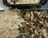 たっぷりキノコと挽き肉のキーマ風カレー作り方1写真