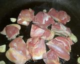 鶏とアスパラのにんにくマヨ炒め！作り方2写真