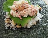 大豆ご飯とチクワサーモンマヨのおにぎらず作り方3写真